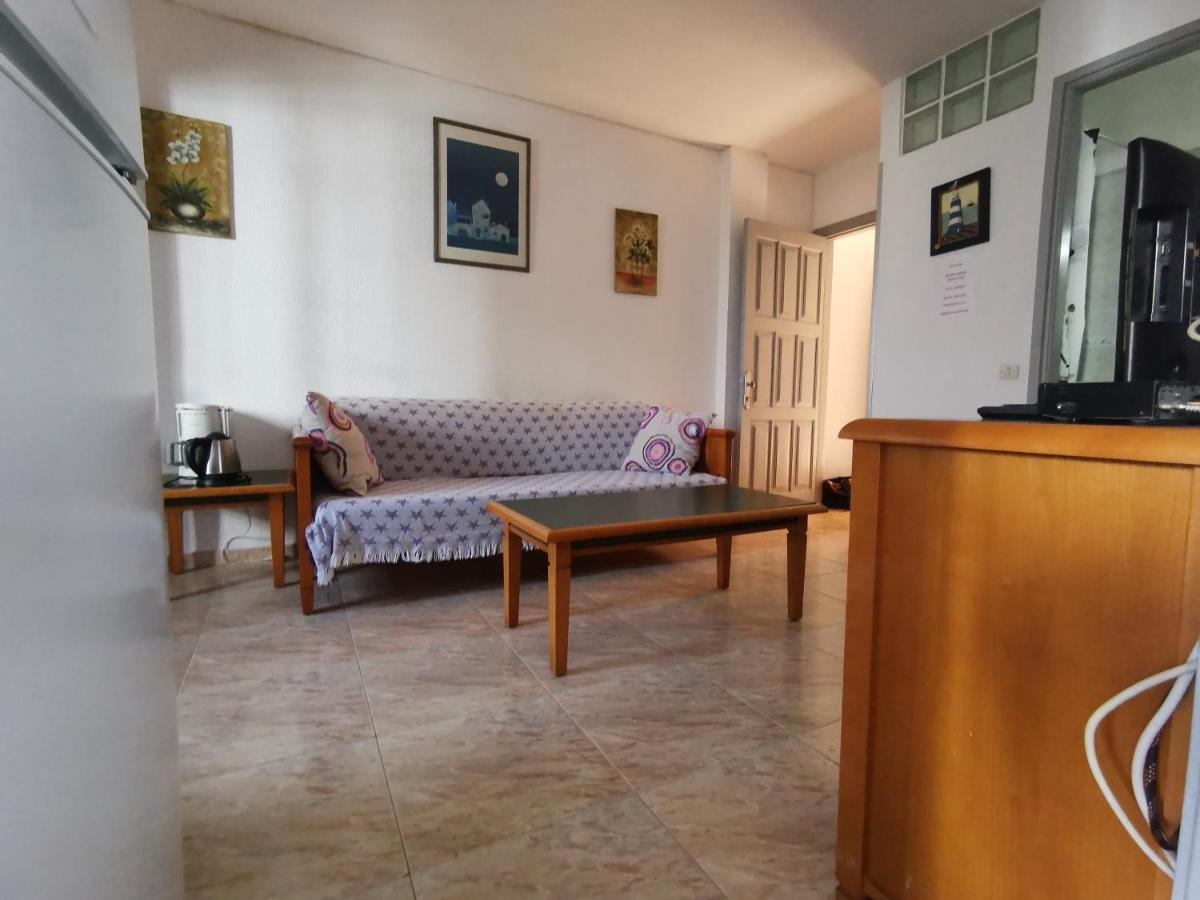 Full Flats And Rooms With Shared Toilet Wifi Free San Fernando Playa del Inglés Eksteriør bilde