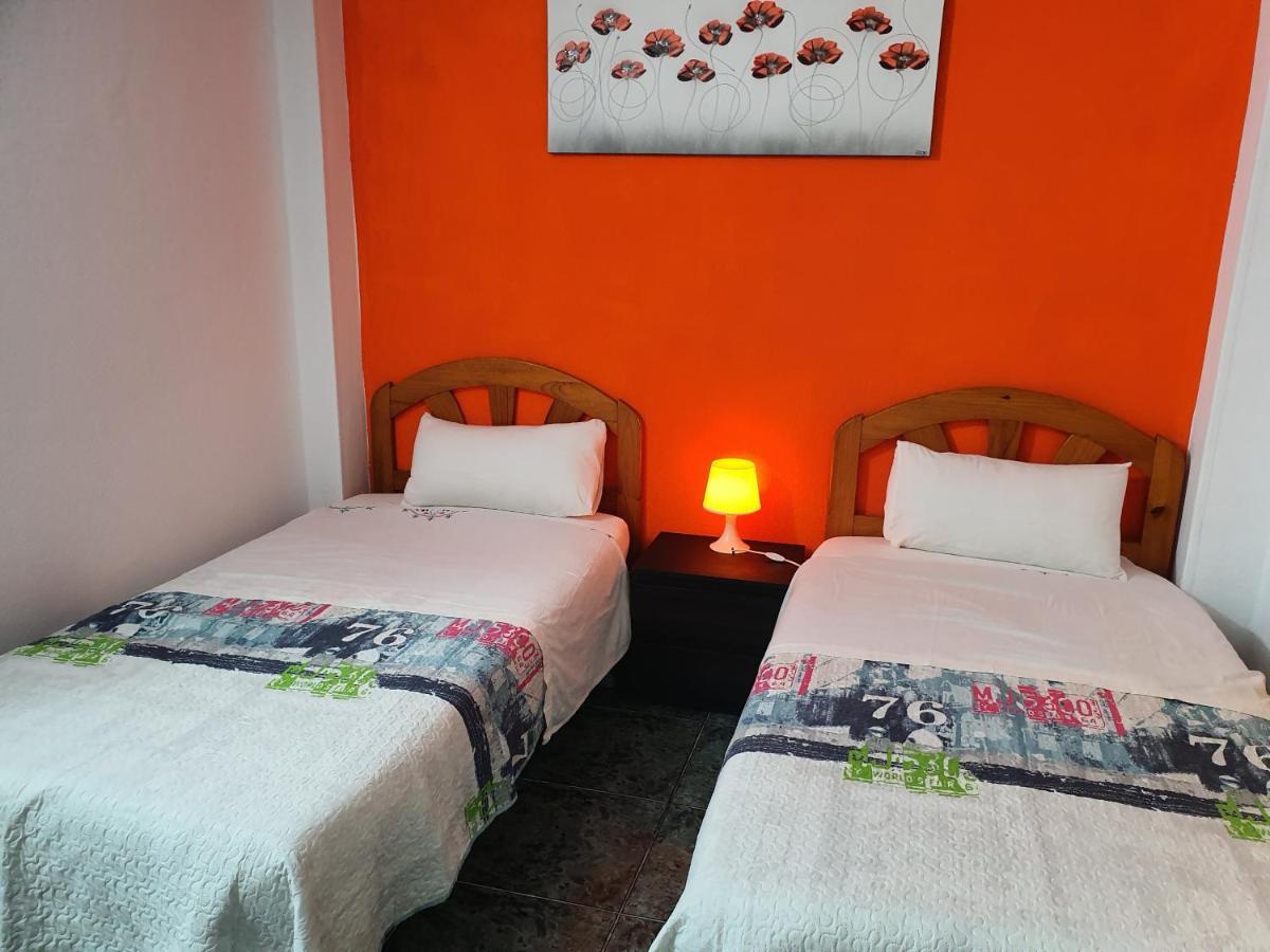 Full Flats And Rooms With Shared Toilet Wifi Free San Fernando Playa del Inglés Eksteriør bilde