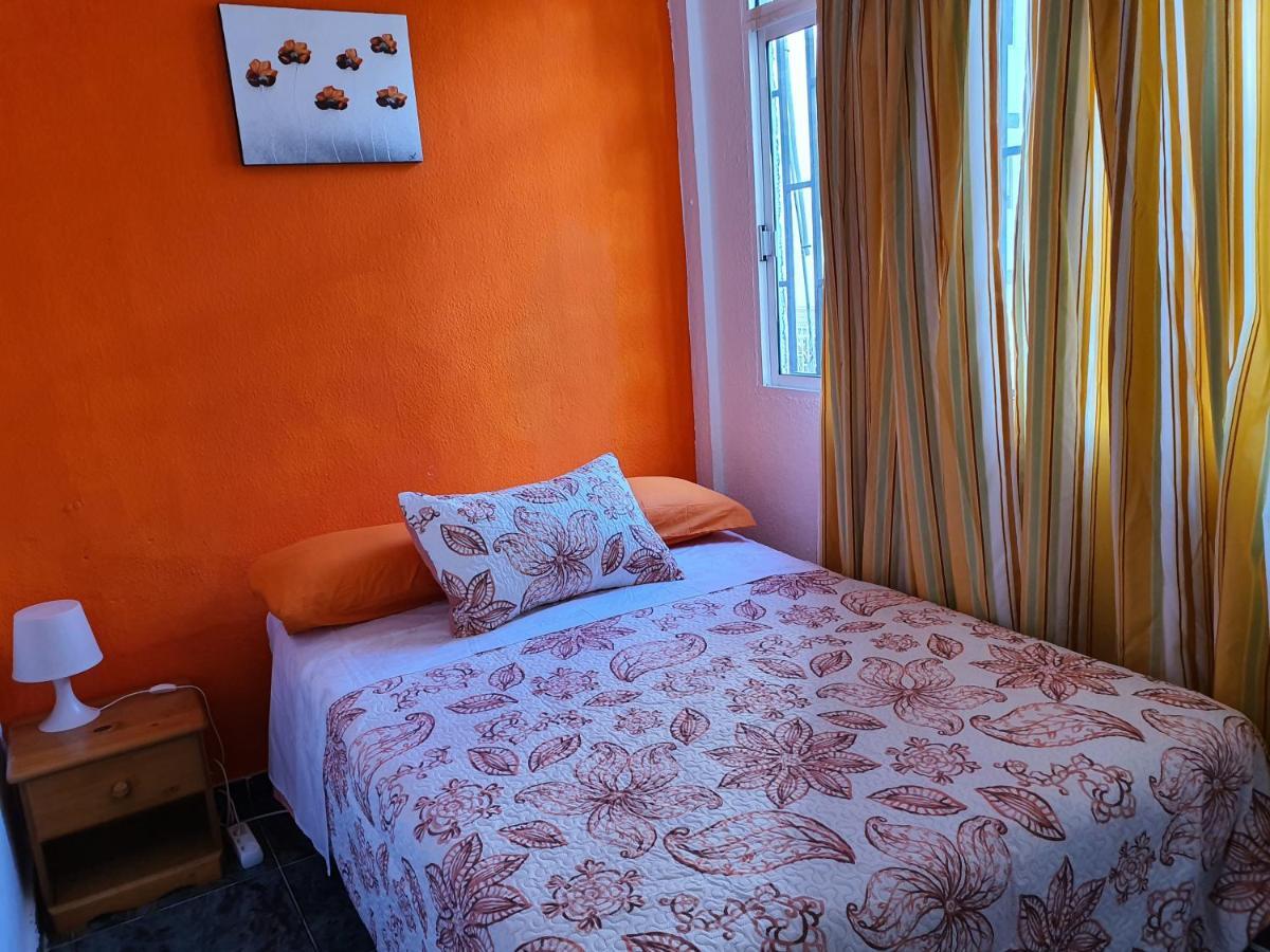 Full Flats And Rooms With Shared Toilet Wifi Free San Fernando Playa del Inglés Eksteriør bilde