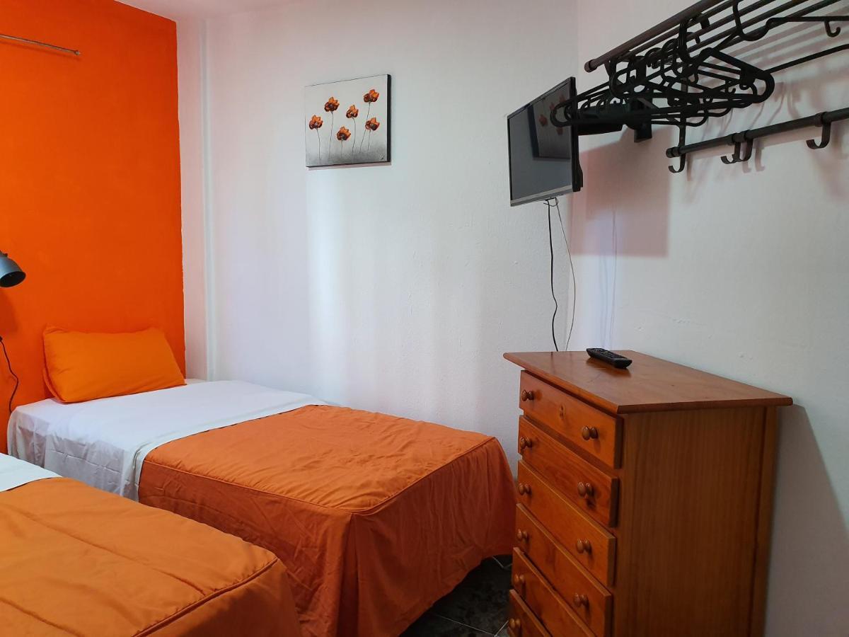 Full Flats And Rooms With Shared Toilet Wifi Free San Fernando Playa del Inglés Eksteriør bilde